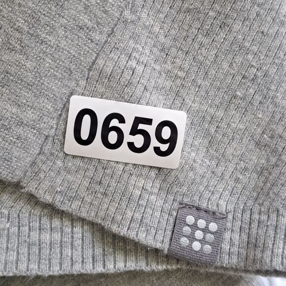 Title Nine Merino Wool Blend Full Zip Sweater Gray Women’s Medium Outdoor Jacket - Picture 13 of 13